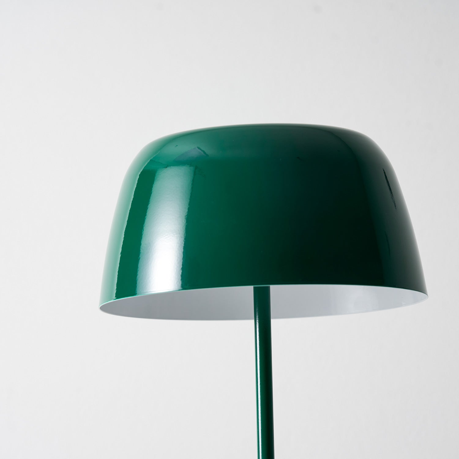 Bittel Sleek Iron Table Lamp