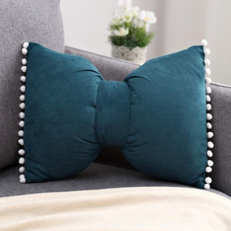 Cirelia - Knitted Decorative Pillow as an Ornamental Accent