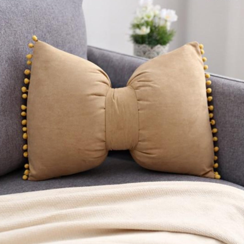 Cirelia - Knitted Decorative Pillow as an Ornamental Accent