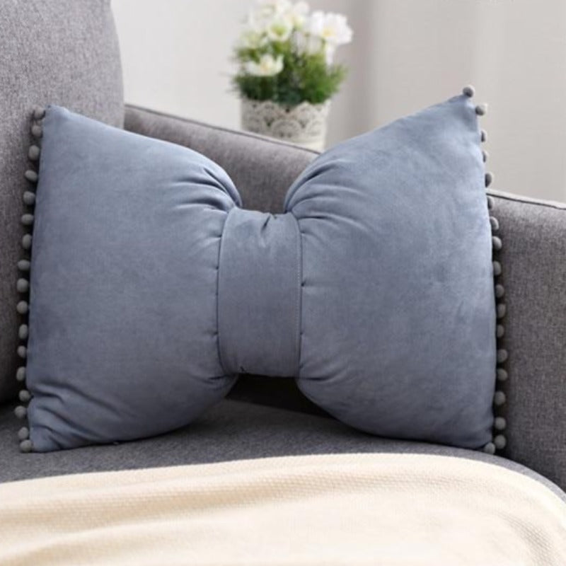 Cirelia - Knitted Decorative Pillow as an Ornamental Accent