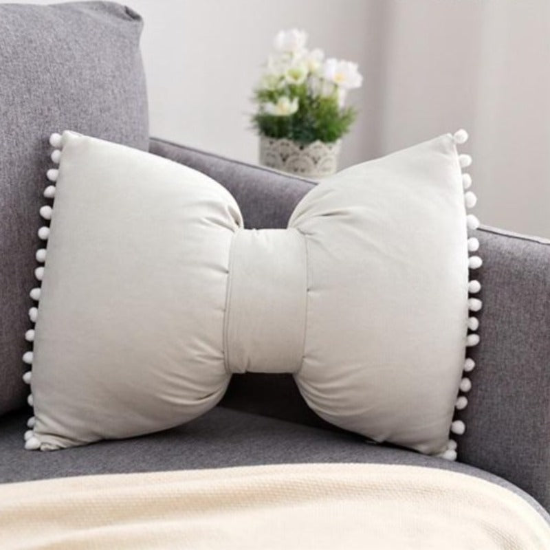 Cirelia - Knitted Decorative Pillow as an Ornamental Accent