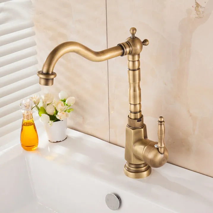 Brassora: Vintage Kitchen Faucet Made of Solid Brass – 360° Swivel & Durable