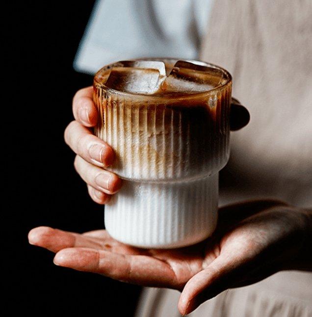 Glaséra – Elegant Ribbed Glass Set with Timeless Appearance